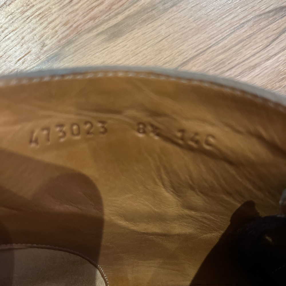 Gucci Moreau embroidered chukka boots.
Size 8.5 Gucci - 9.5 US - Picture 11 of 11